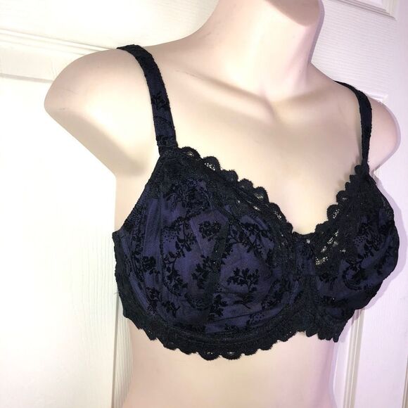 Barely breezies twilight lace underwire bra 34dd - Picture 2 of 9